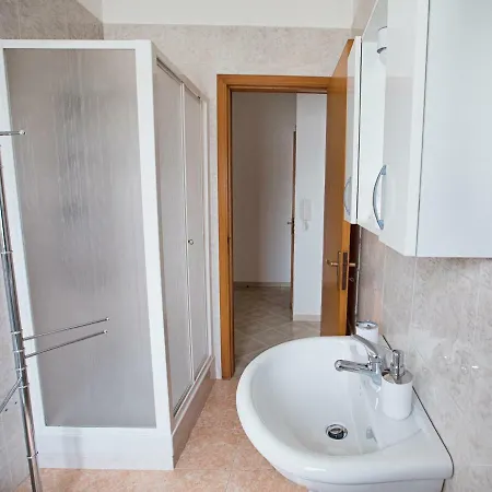 Il Poggio Casavacanza Apartment *